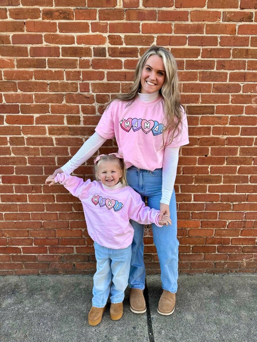 'Candy Hearts Mama' T-Shirt